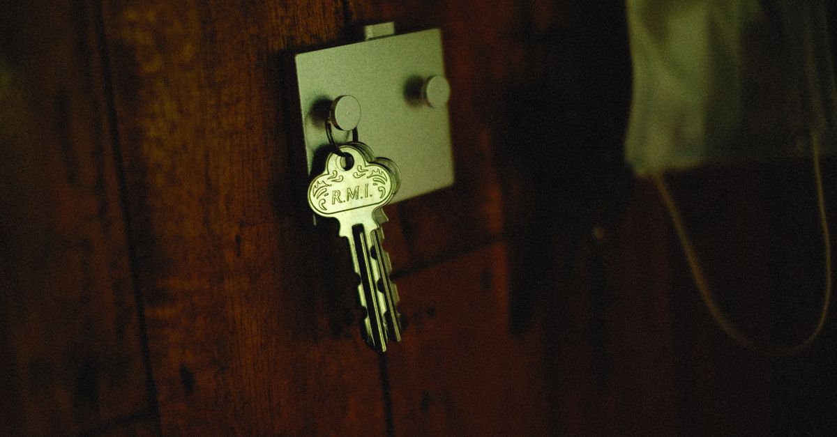 locksmith service technician — Pleasantville Locksmith