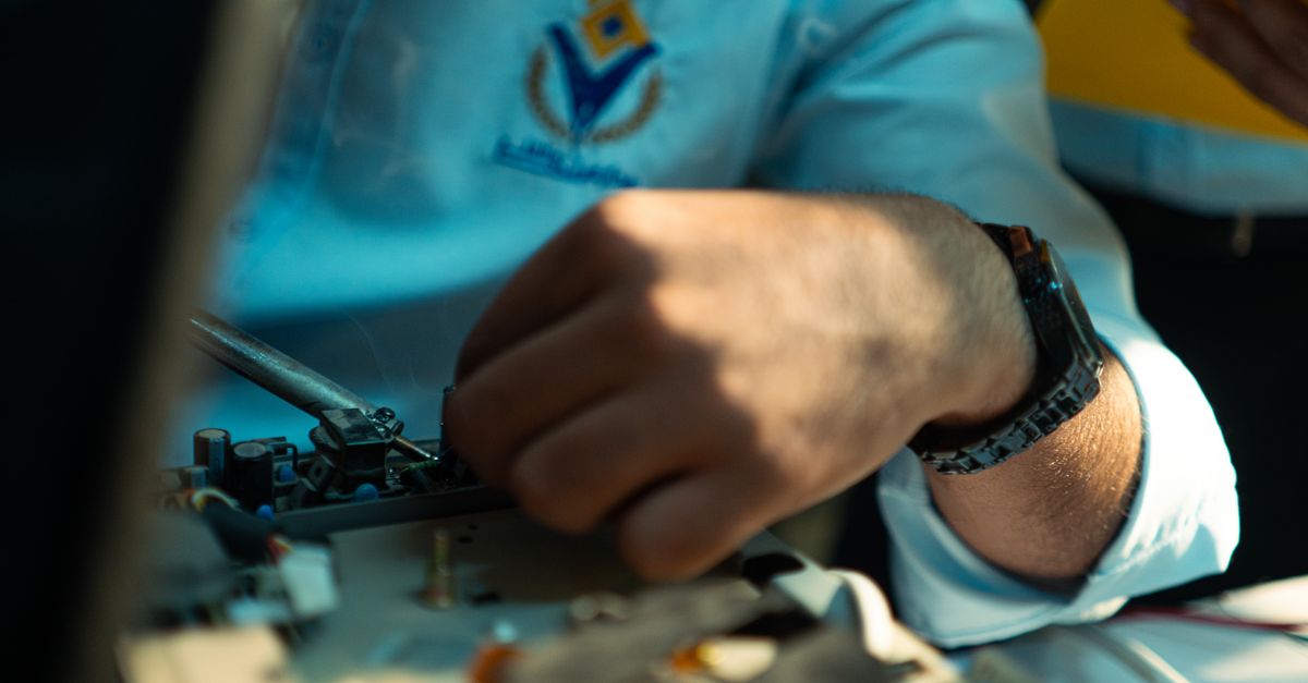key maker professional — Pleasantville Locksmith