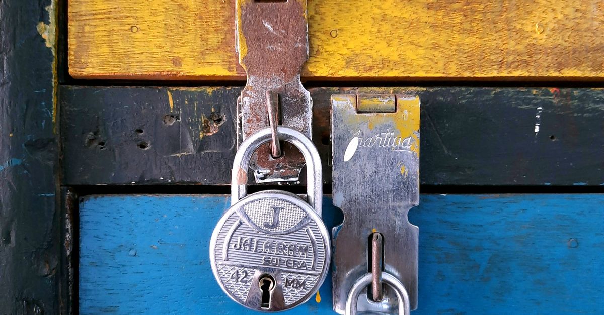 locksmith tools keys — Pleasantville Locksmith